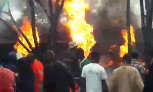 Grillade géante de Tanzanie voleurs de carburant